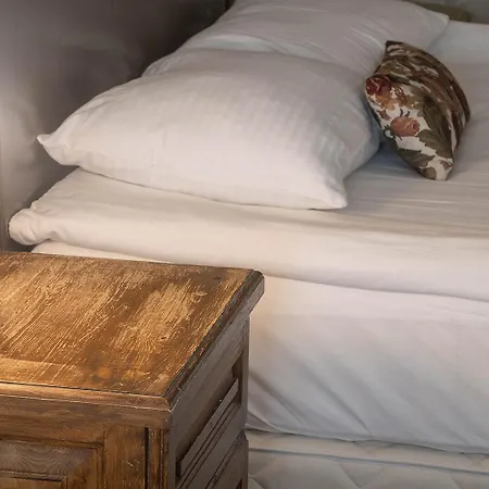 招待所 乌尔加普克纳克酒店 4*