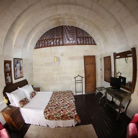 乌尔加普克纳克酒店